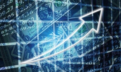 Как осуществляется индексация пенсий военным в России?
