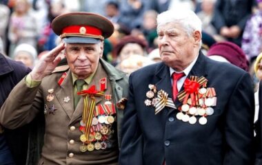 Как оформляются пенсии военным в отставке?